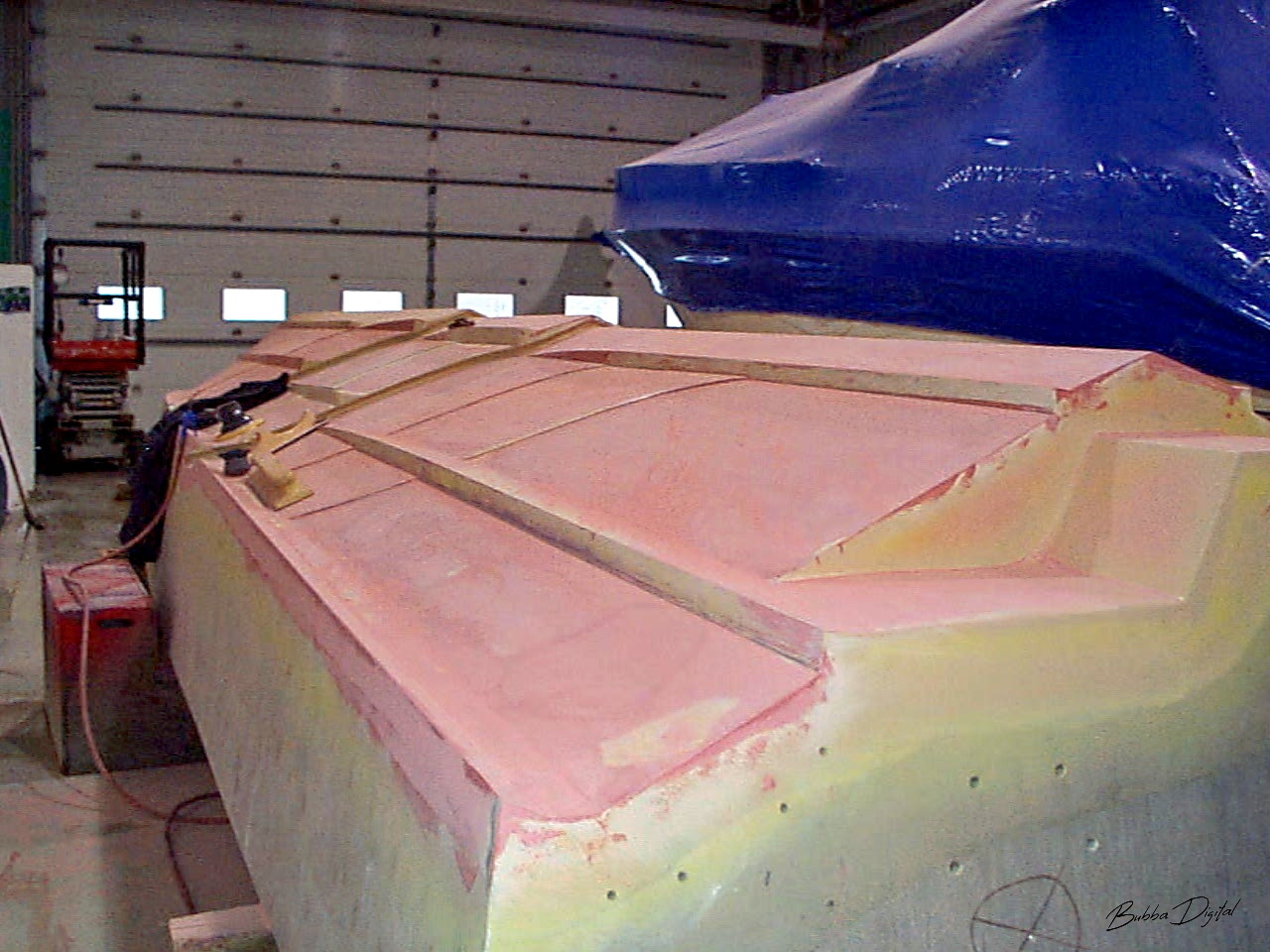 Vector 45 bottom plug during tooling development.